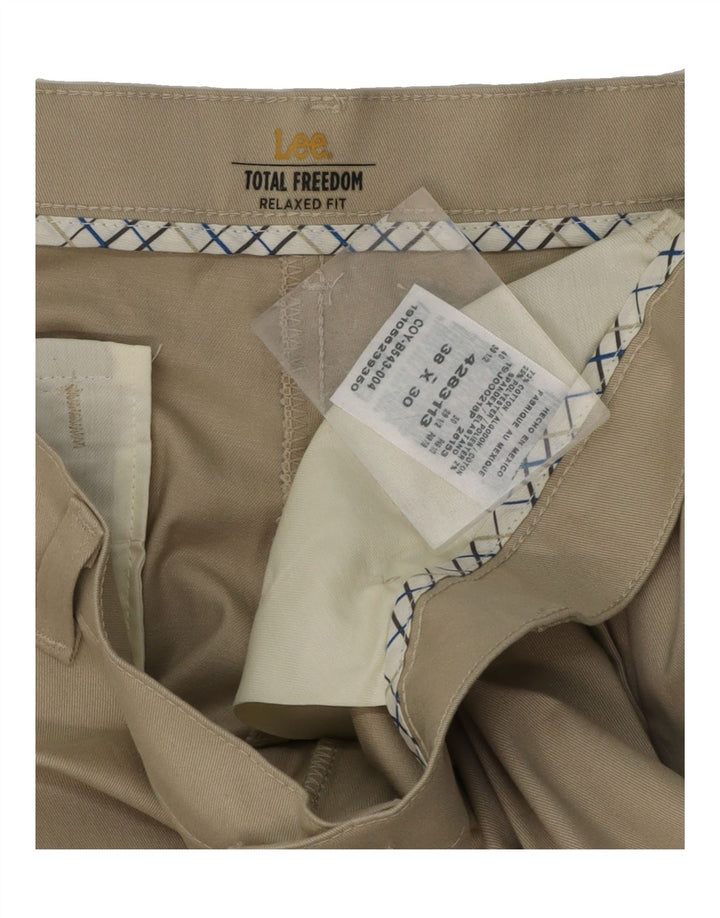 LEE Mens Total Freedom Relaxed Fit Chino Trousers W38 L30 Beige Cotton Vintage Lee and Second-Hand Lee from Messina Hembry 