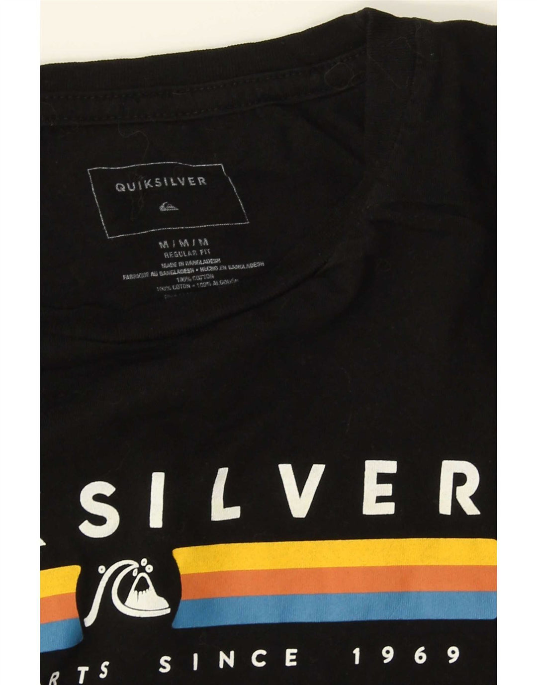 Camiseta gráfica masculina Quiksilver Top médio algodão preto