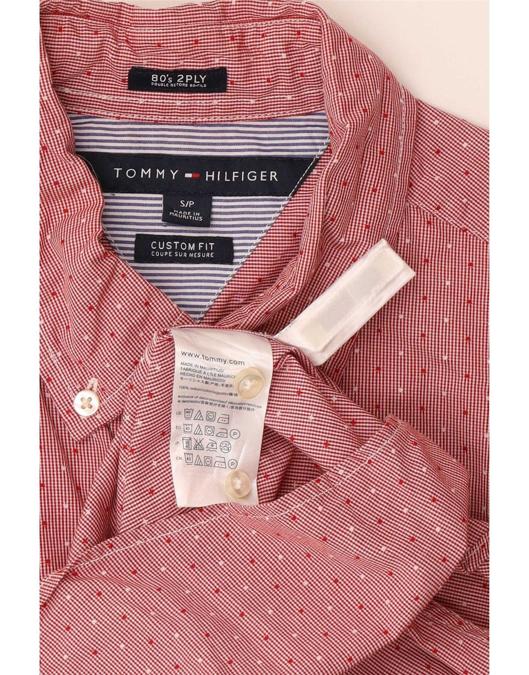 Camisa masculina Tommy Hilfiger Custom Fit pequena de algodão manchado vermelho