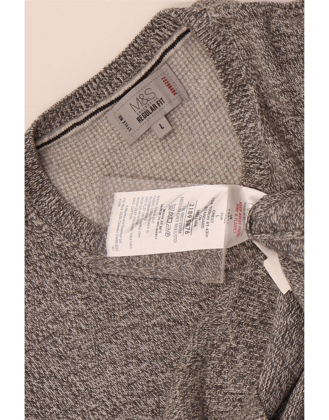 Suéter masculino Marks & Spencer com gola redonda grande cinza manchado