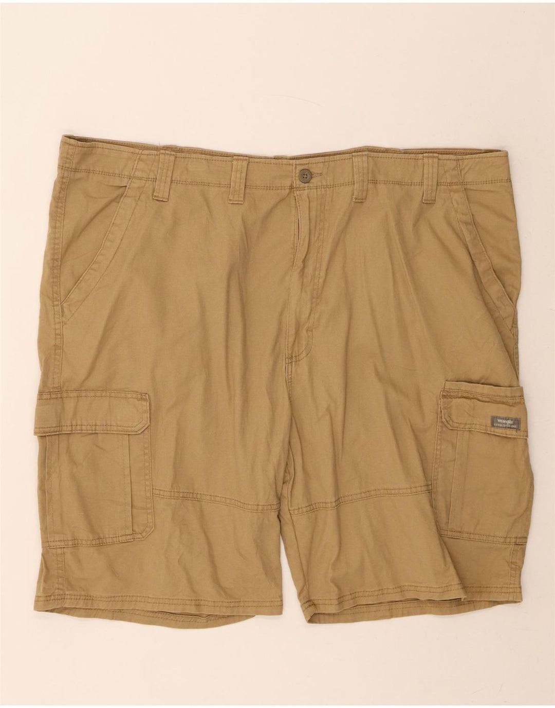 WRANGLER Mens Relaxed Fit Cargo Shorts W48 4XL Beige Cotton Vintage Wrangler and Second-Hand Wrangler from Messina Hembry 