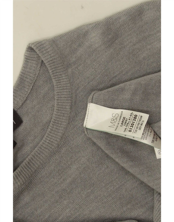 Suéter masculino Marks & Spencer com gola redonda grande acrílico cinza