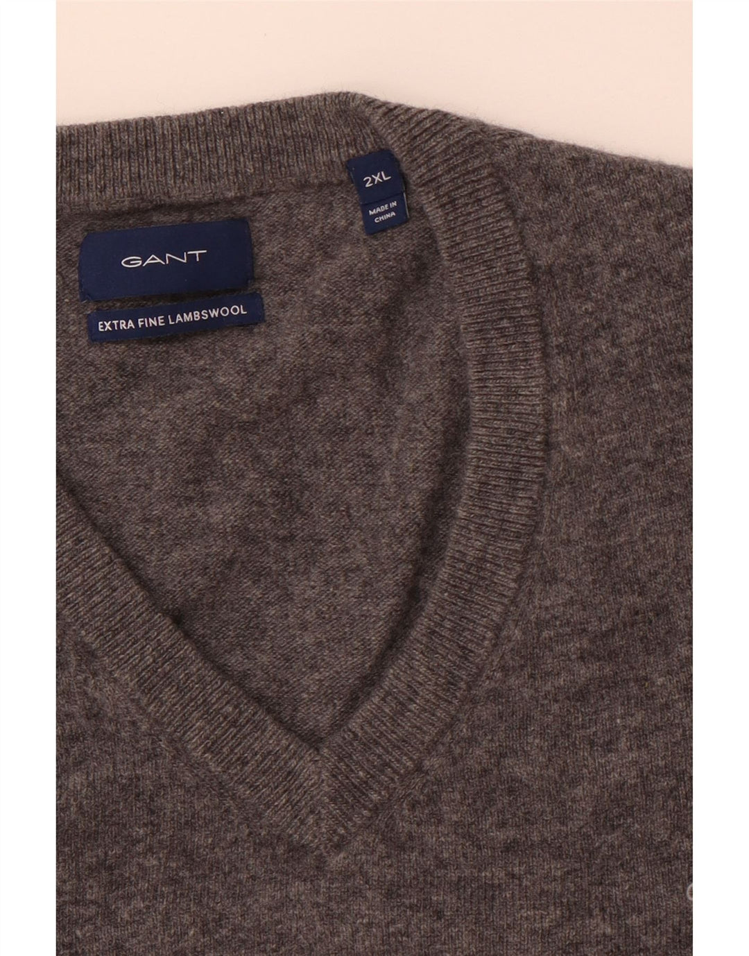 Suéter masculino GANT com decote em V 2XL lã de cordeiro cinza