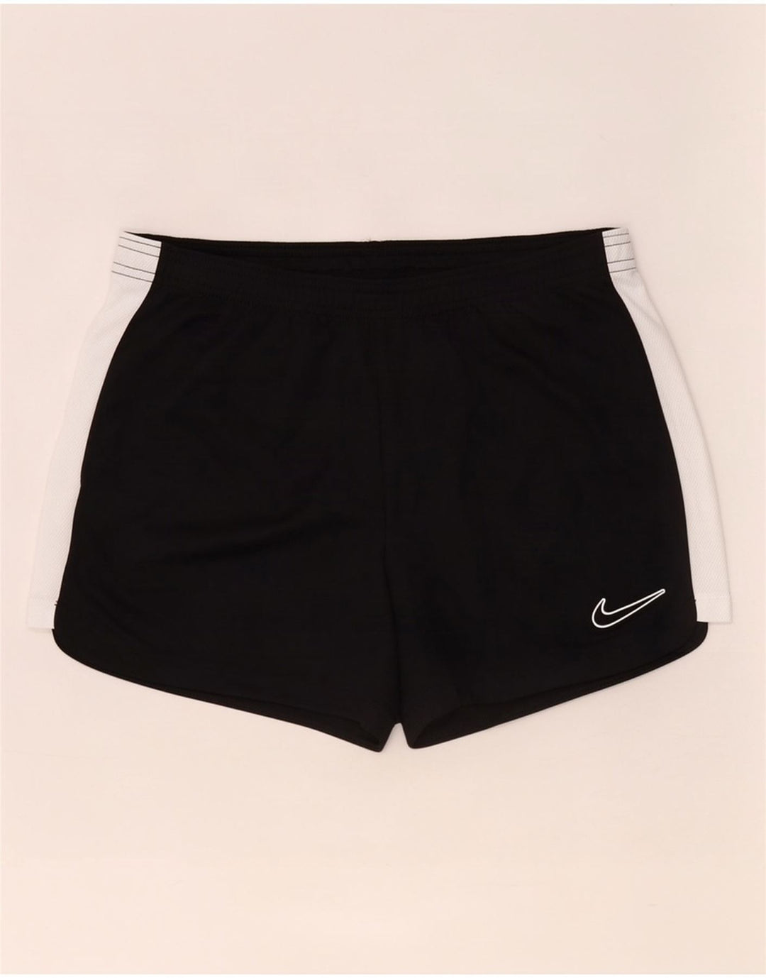 Shorts esportivos masculinos Nike Dri Fit médio preto colorblock poliéster