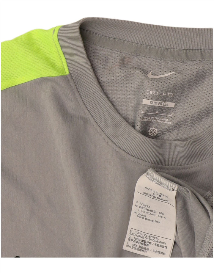 Camiseta Nike Masculina Dri Fit Slim Fit Top Grande Cinza Colourblock Poliéster