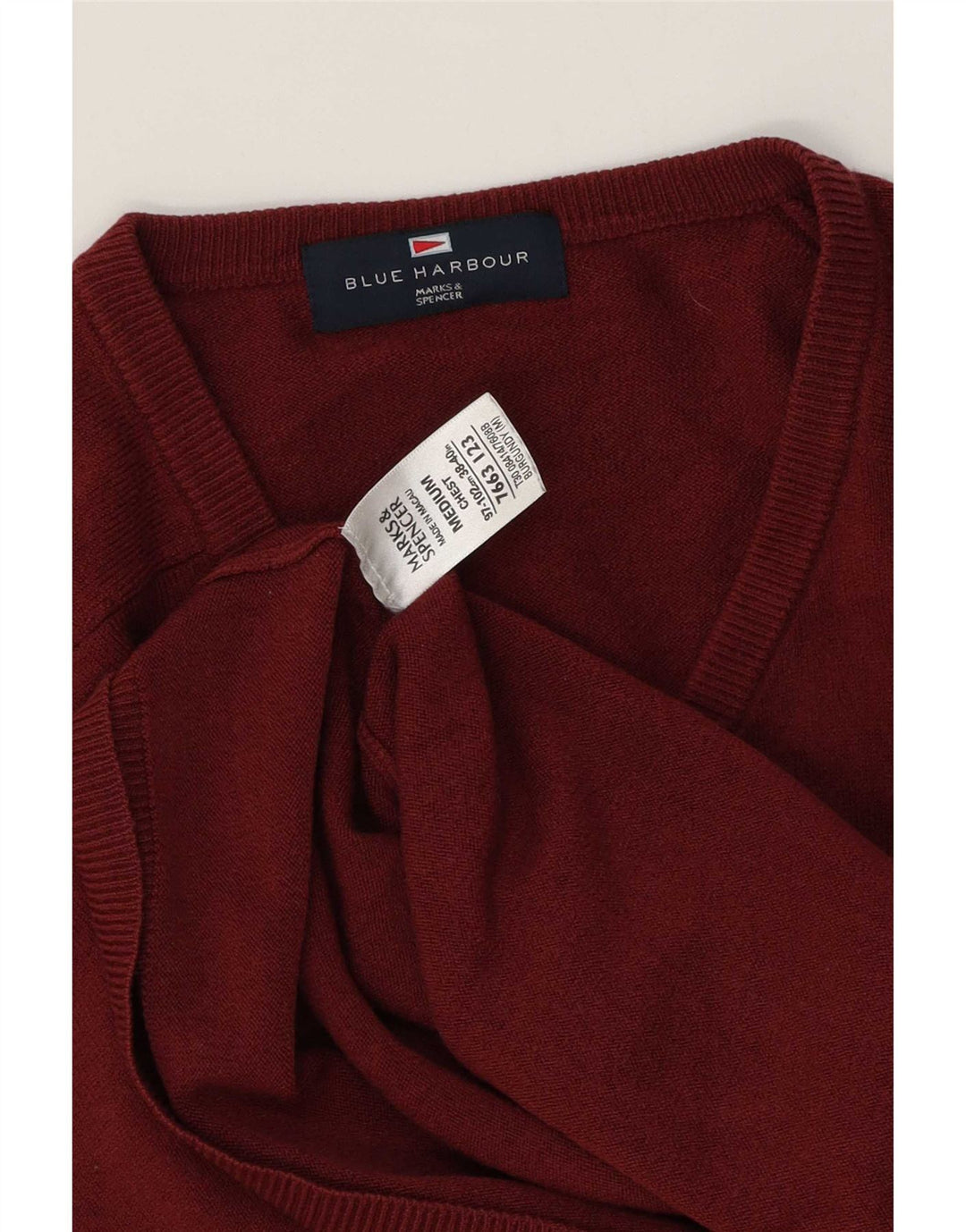Suéter masculino Marks & Spencer Blue Harbor com decote em V médio Borgonha