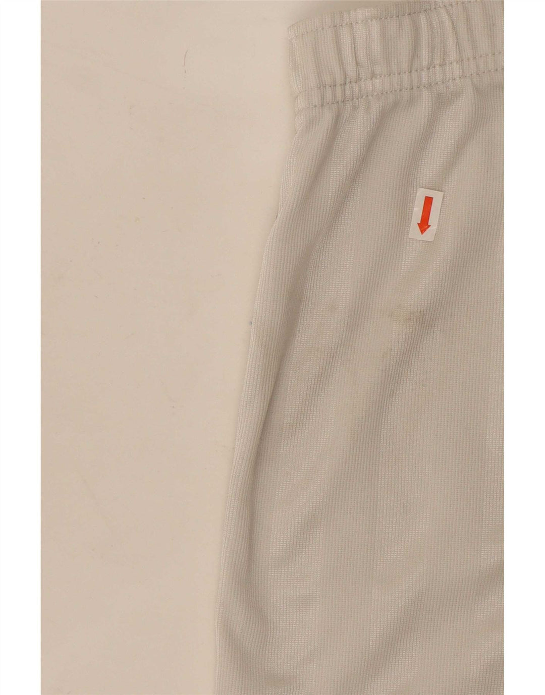 Shorts esportivos masculinos Nike Dri Fit cinza médio listrado poliéster