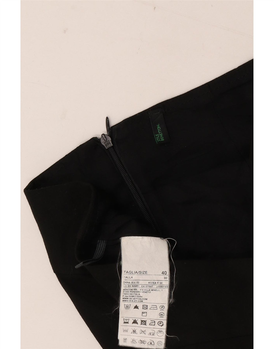 Saia lápis feminina Benetton IT 40 Small W30 poliéster preto