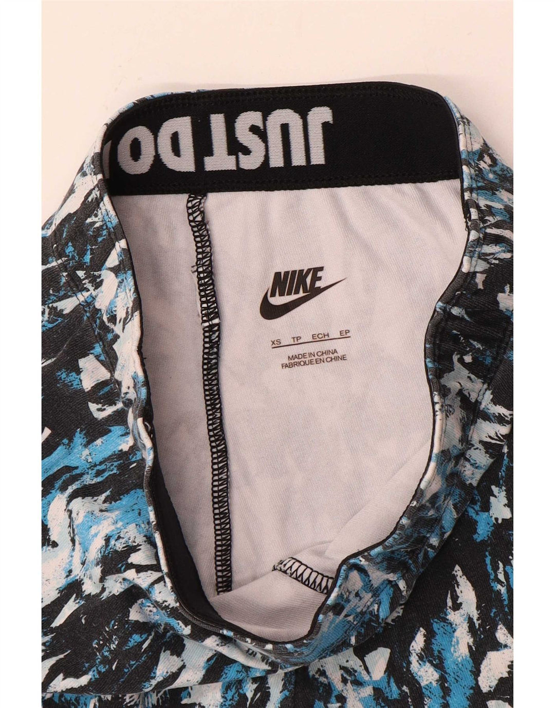 Leggings Nike Feminino UK 4 XS Camuflagem Multicolorida