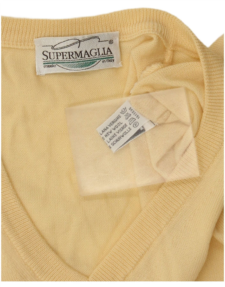 Suéter masculino Supermaglia com decote em V de lã amarela média