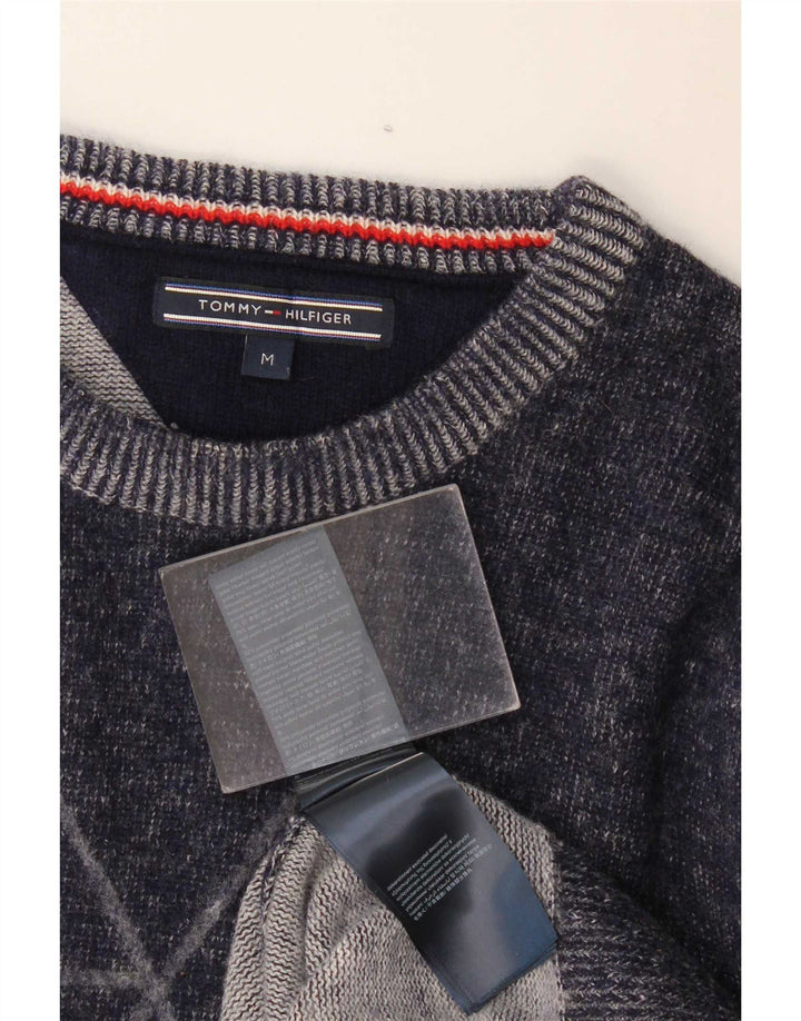 Suéter masculino Tommy Hilfiger com gola redonda e lã azul marinho médio