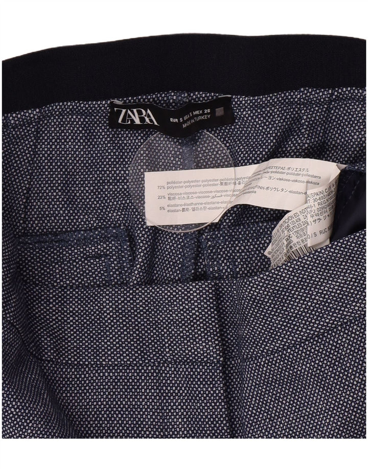 Calça feminina Zara Slim Suit pequena W26 L27 azul marinho poliéster geométrico