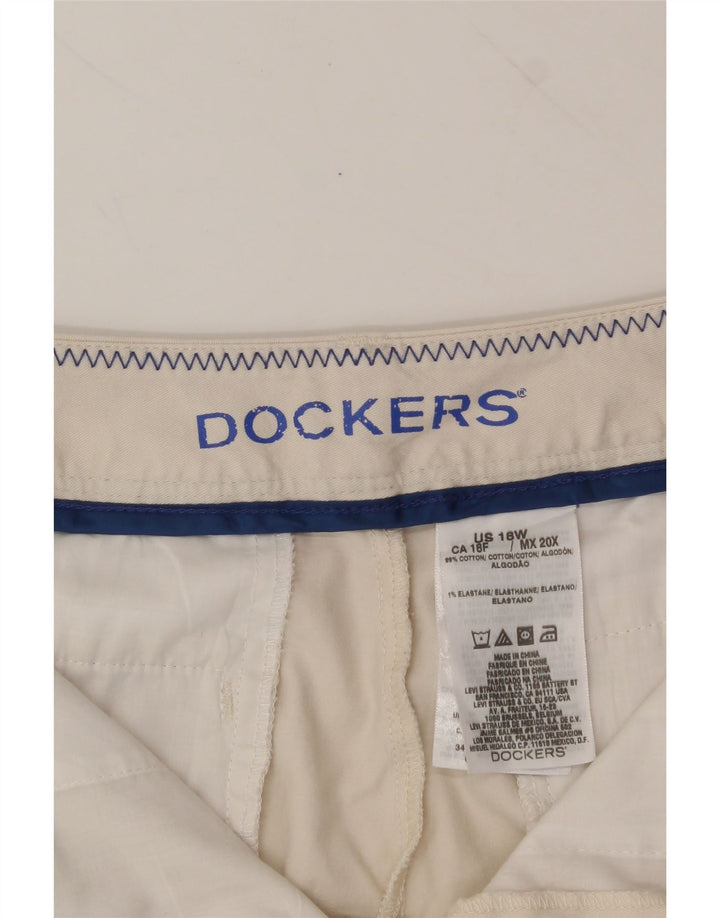 DOCKERS Womens Slim Capri Trousers US 18 2XL W38 L22 Off White Cotton Vintage Dockers and Second-Hand Dockers from Messina Hembry 