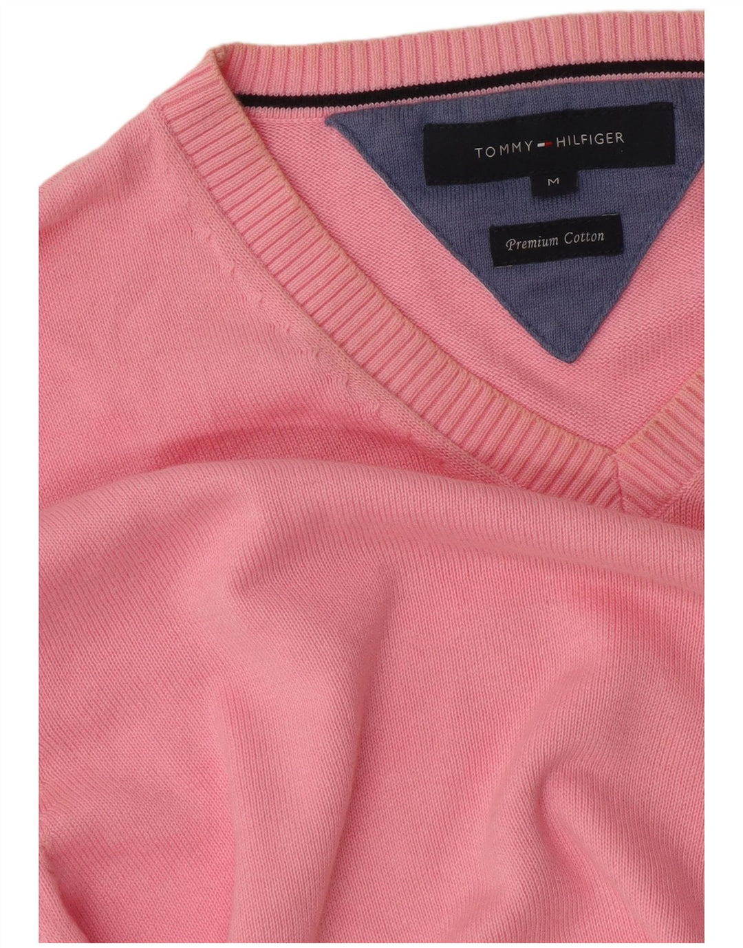 Suéter masculino Tommy Hilfiger com decote em V de algodão rosa médio