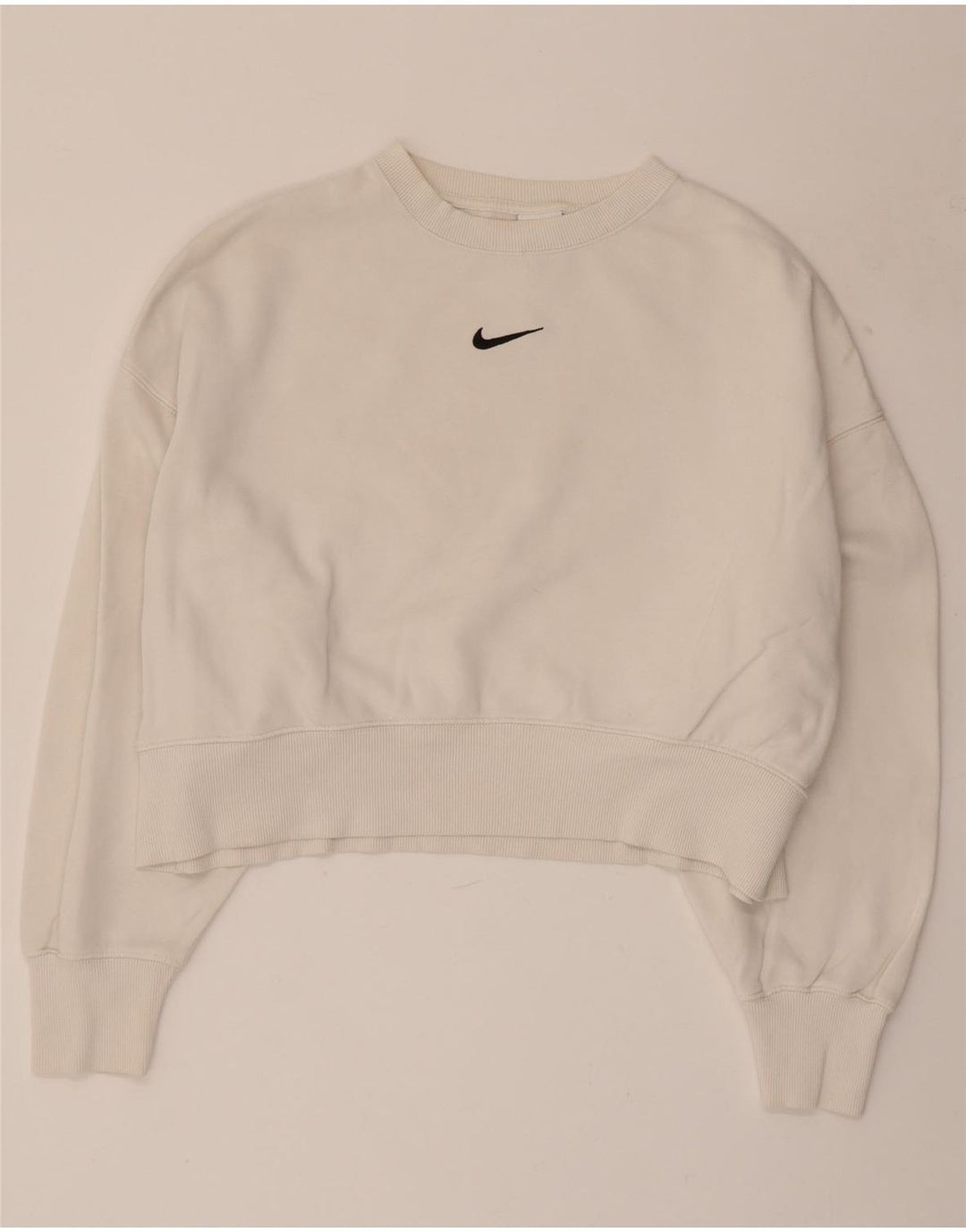 NIKE Womens Oversized Crop Sweatshirt Jumper UK 6 XS White Cotton Vintage Nike and Second-Hand Nike from Messina Hembry 
