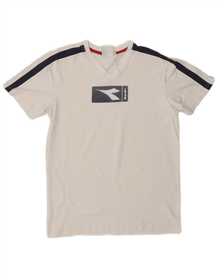 Camiseta gráfica masculina DIADORA Top médio branco colorblock