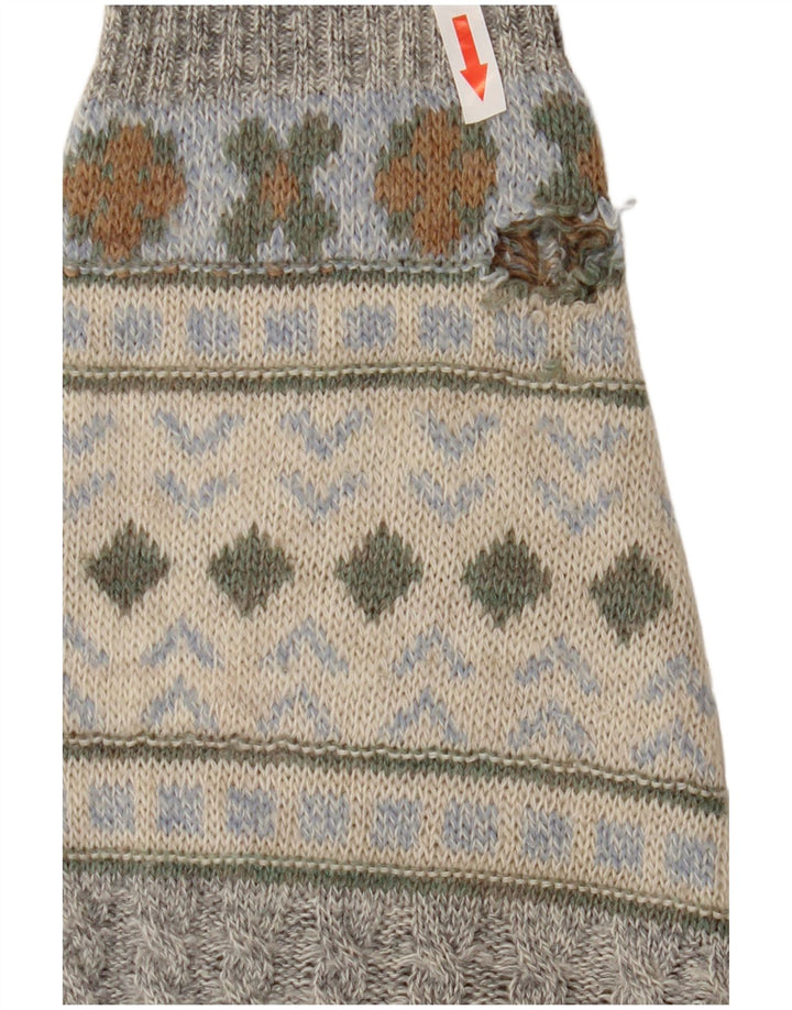 Suéter vintage masculino com gola redonda cinza médio geométrico