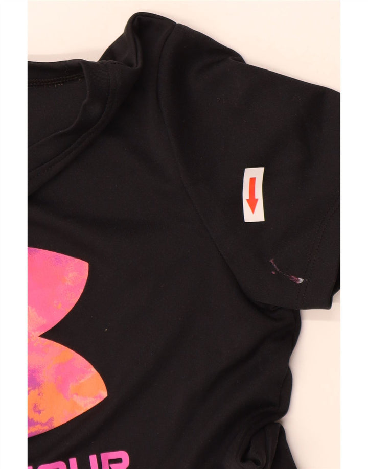 Camiseta gráfica Under Armour Girls 9-10 anos poliéster preto médio