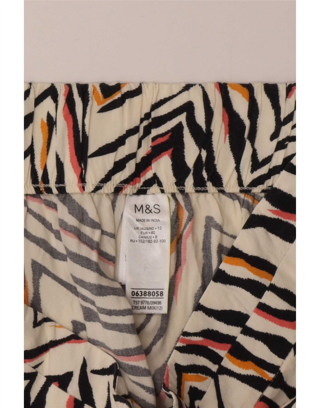 Shorts casuais femininos Marks & Spencer UK 12 médio W30 branco