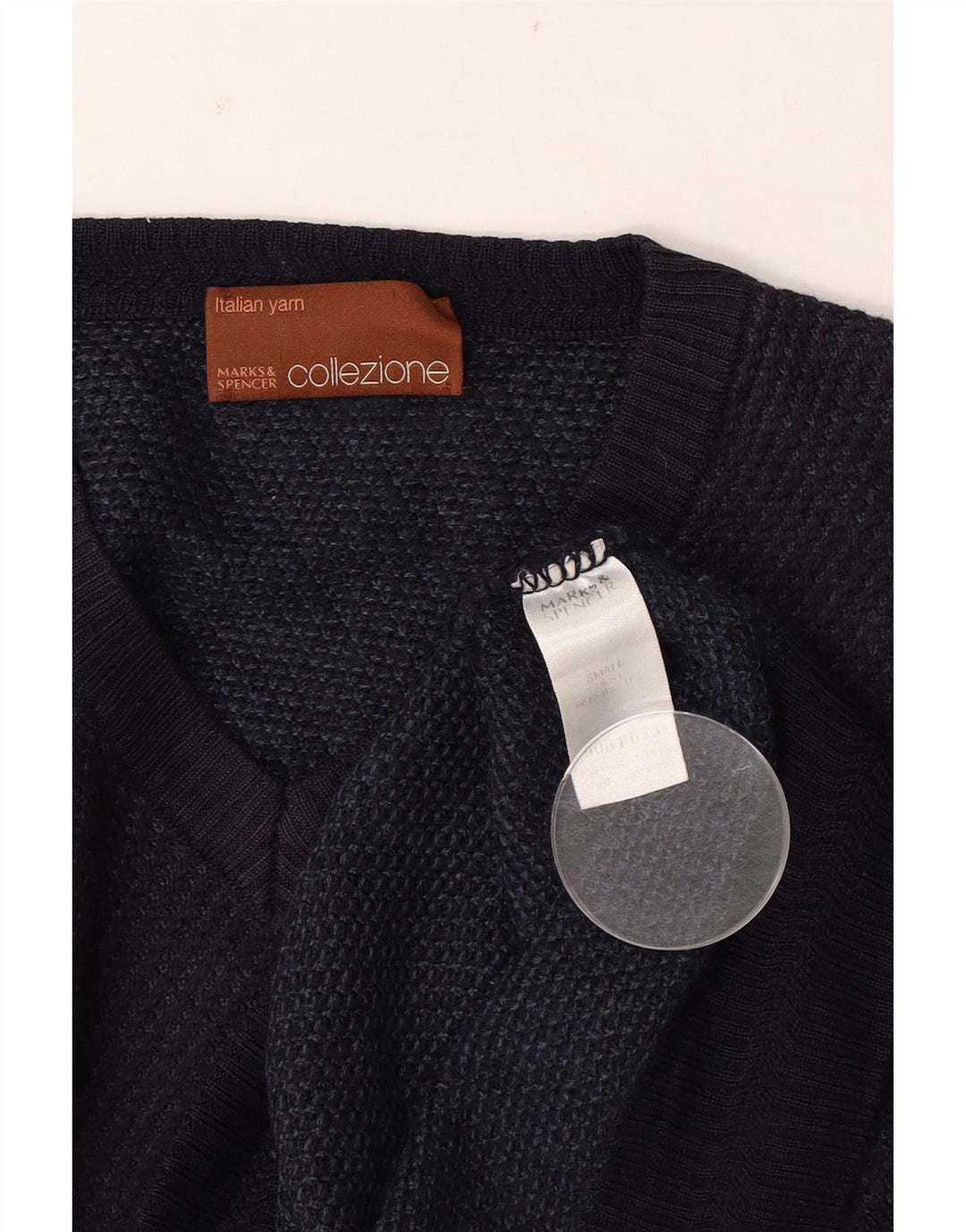Suéter masculino Marks & Spencer com decote em V pequeno azul marinho
