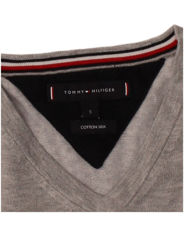Suéter masculino TOMMY HILFIGER com decote em V pequeno algodão cinza