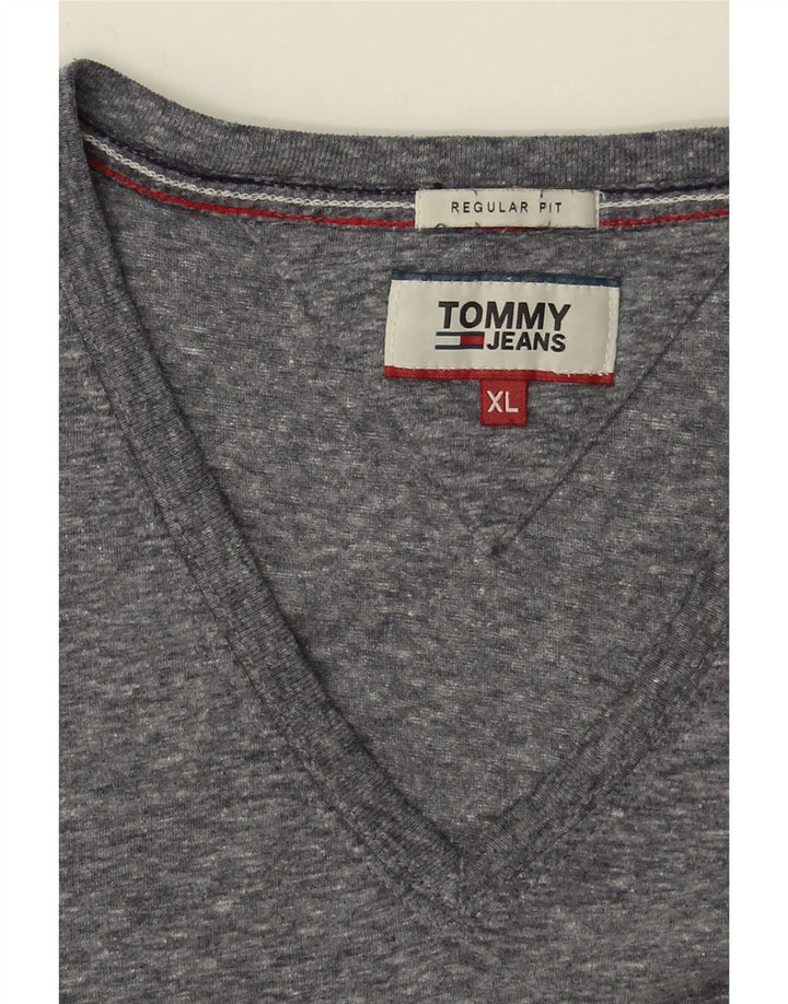 TOMMY HILFIGER Mens Regular Fit T-Shirt Top XL Grey Flecked Cotton Vintage Tommy Hilfiger and Second-Hand Tommy Hilfiger from Messina Hembry 
