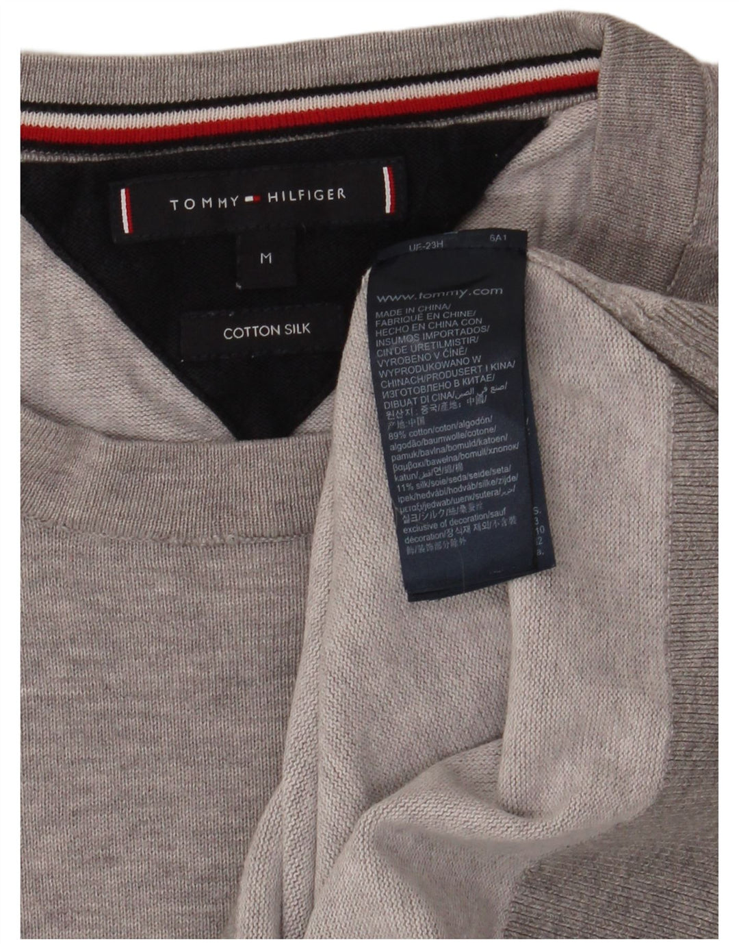 Suéter masculino Tommy Hilfiger com gola redonda e algodão cinza médio