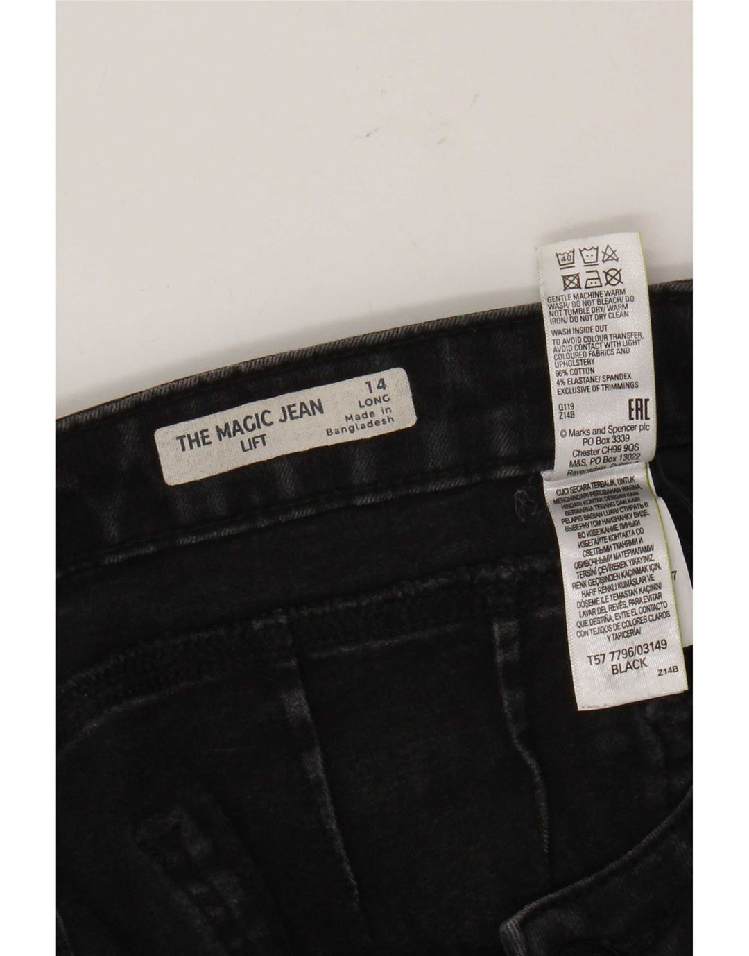 Calça jeans feminina Marks & Spencer Bootcut Reino Unido 14 grande W34 L31 algodão preto
