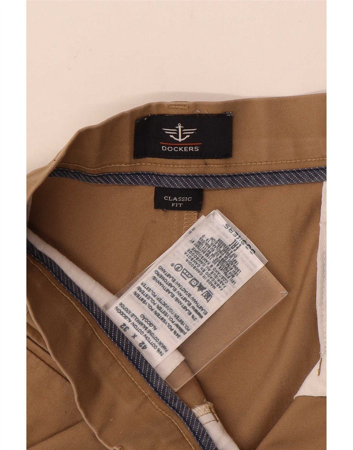Calça Dockers Mens Classic Fit Chino W42 L32 Poliéster Bege