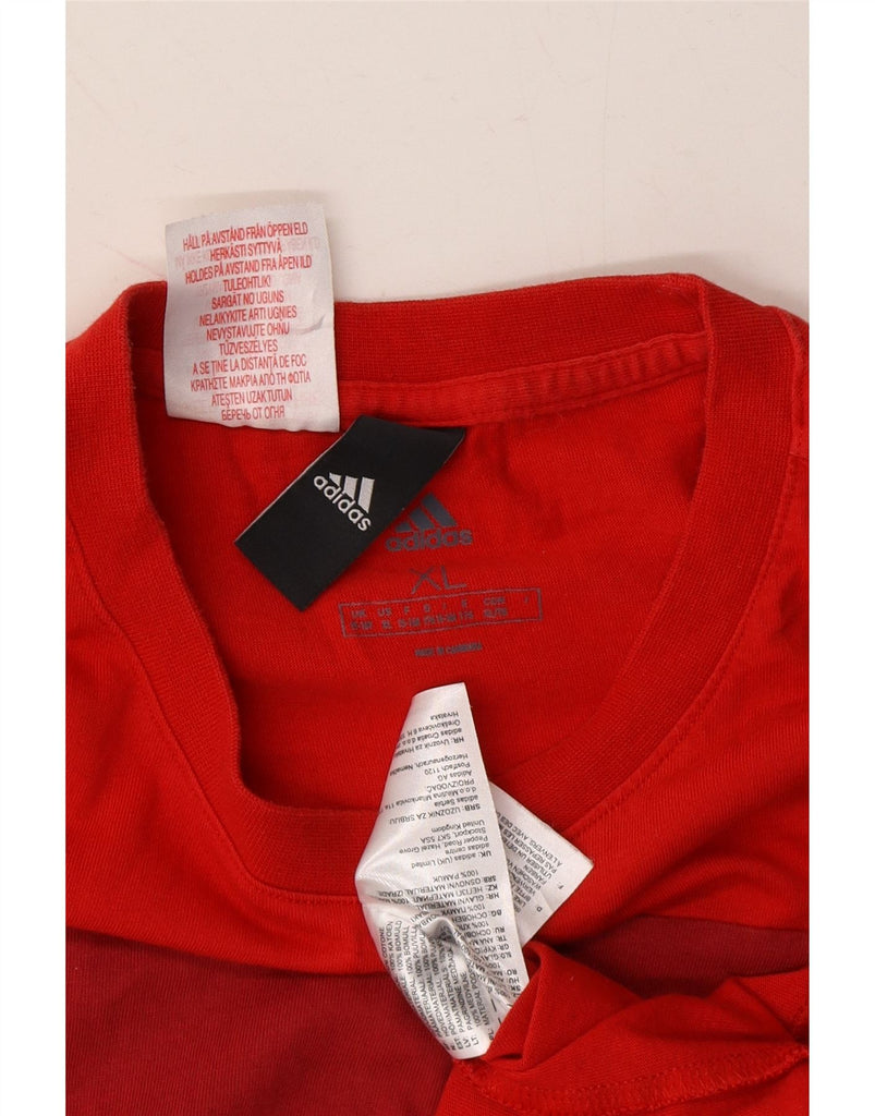 ADIDAS Boys Graphic T-Shirt Top 15-16 Years XL Red Cotton Vintage Adidas and Second-Hand Adidas from Messina Hembry 