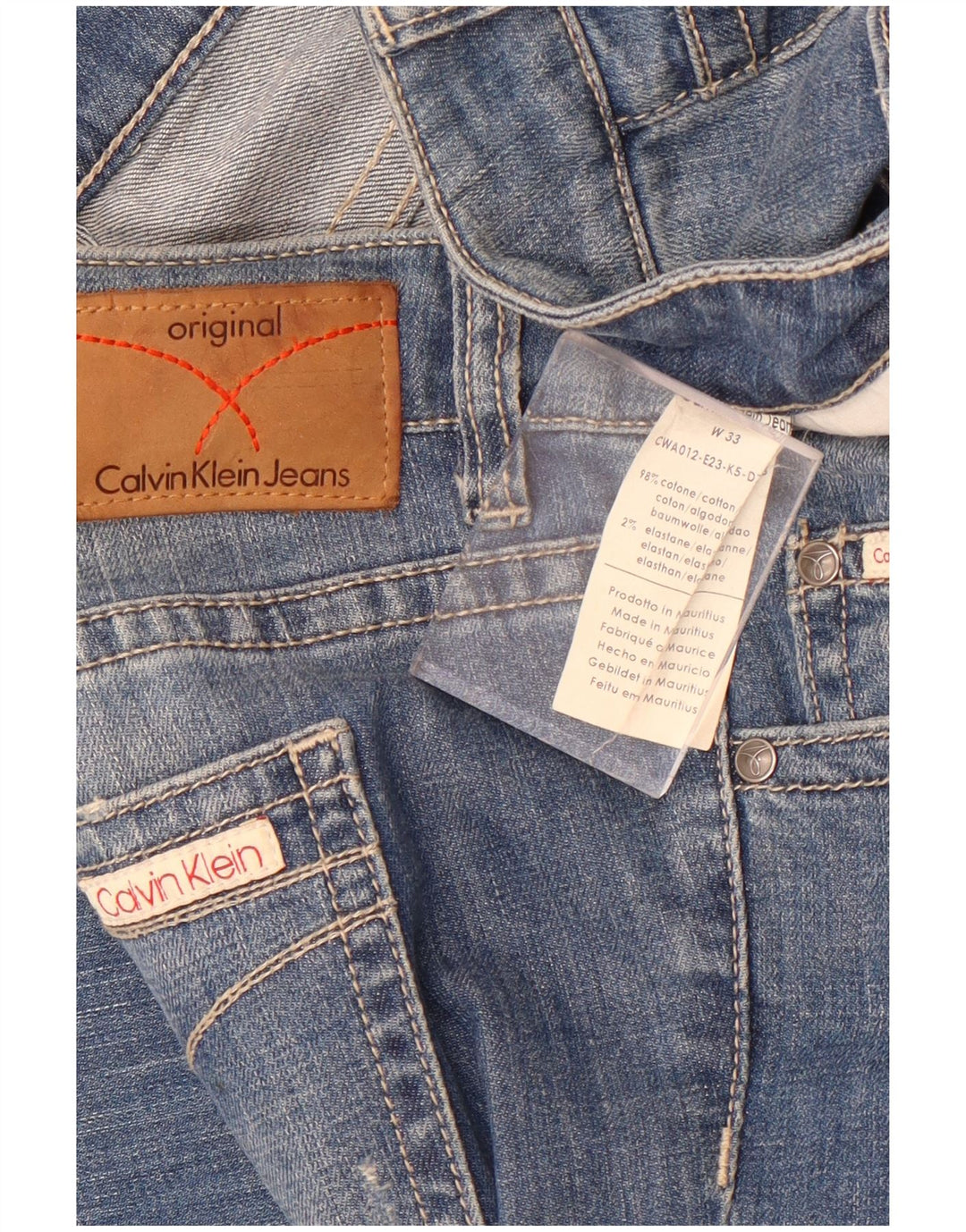 Calça jeans reta feminina Calvin Klein desgastada W33 L32 algodão azul