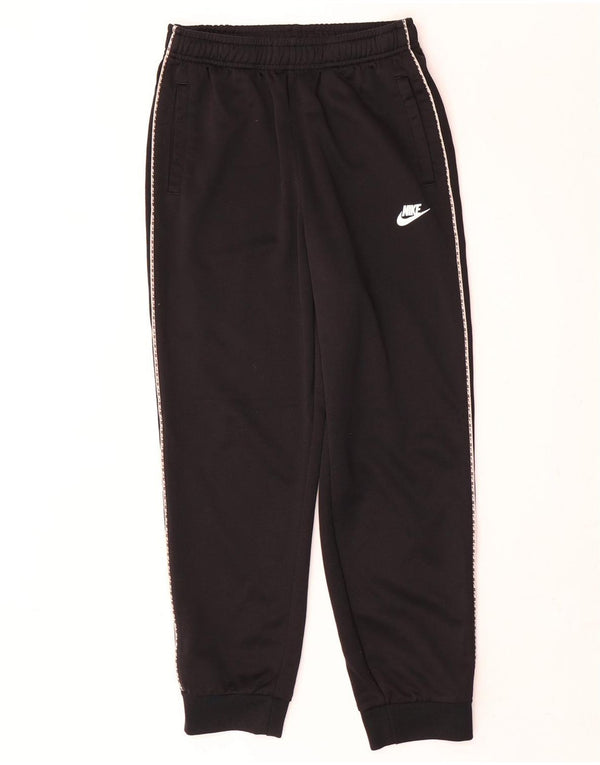 Calça de treino Nike Boys Graphic Joggers 13-14 anos XL preto poliéster