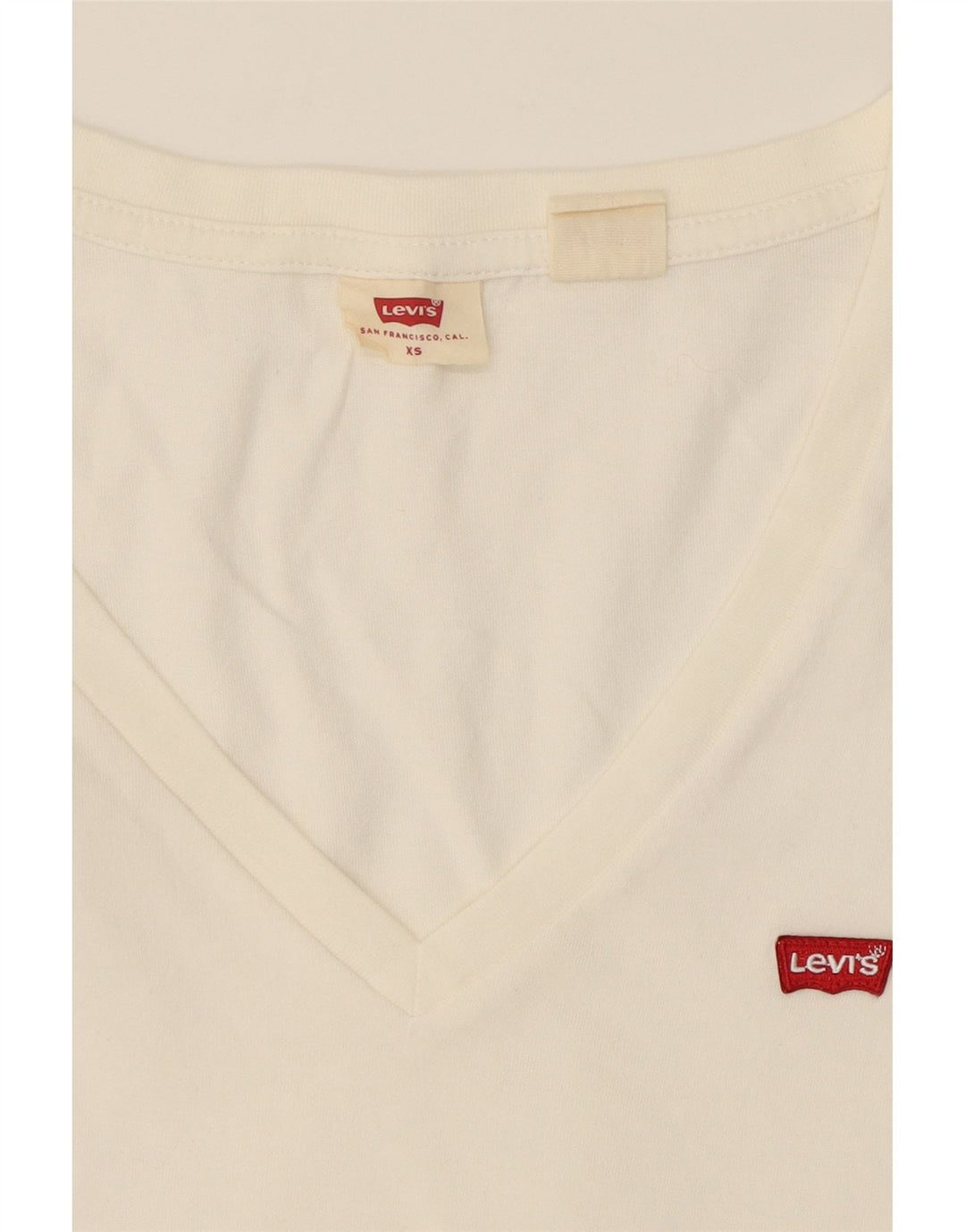 LEVI'S Womens T-Shirt Top UK 6 XS White Cotton Vintage Levi's and Second-Hand Levi's from Messina Hembry 