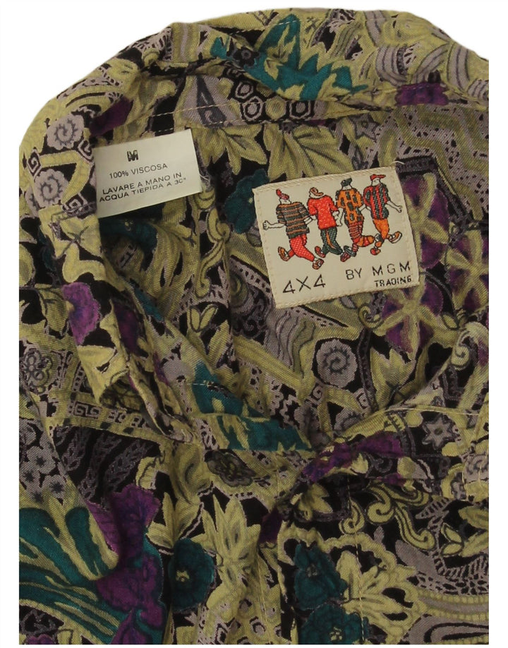 Camisa masculina vintage de manga curta média viscose floral multicolorida