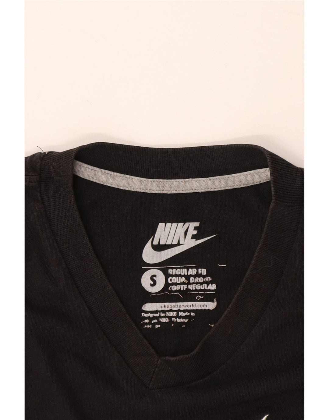 Camiseta Nike Masculina Regular Fit Top Pequena Preta