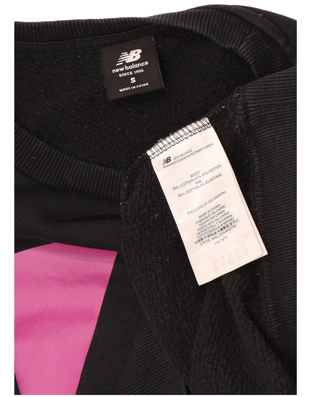 Suéter feminino com estampa gráfica NEW BALANCE UK 10 pequeno preto