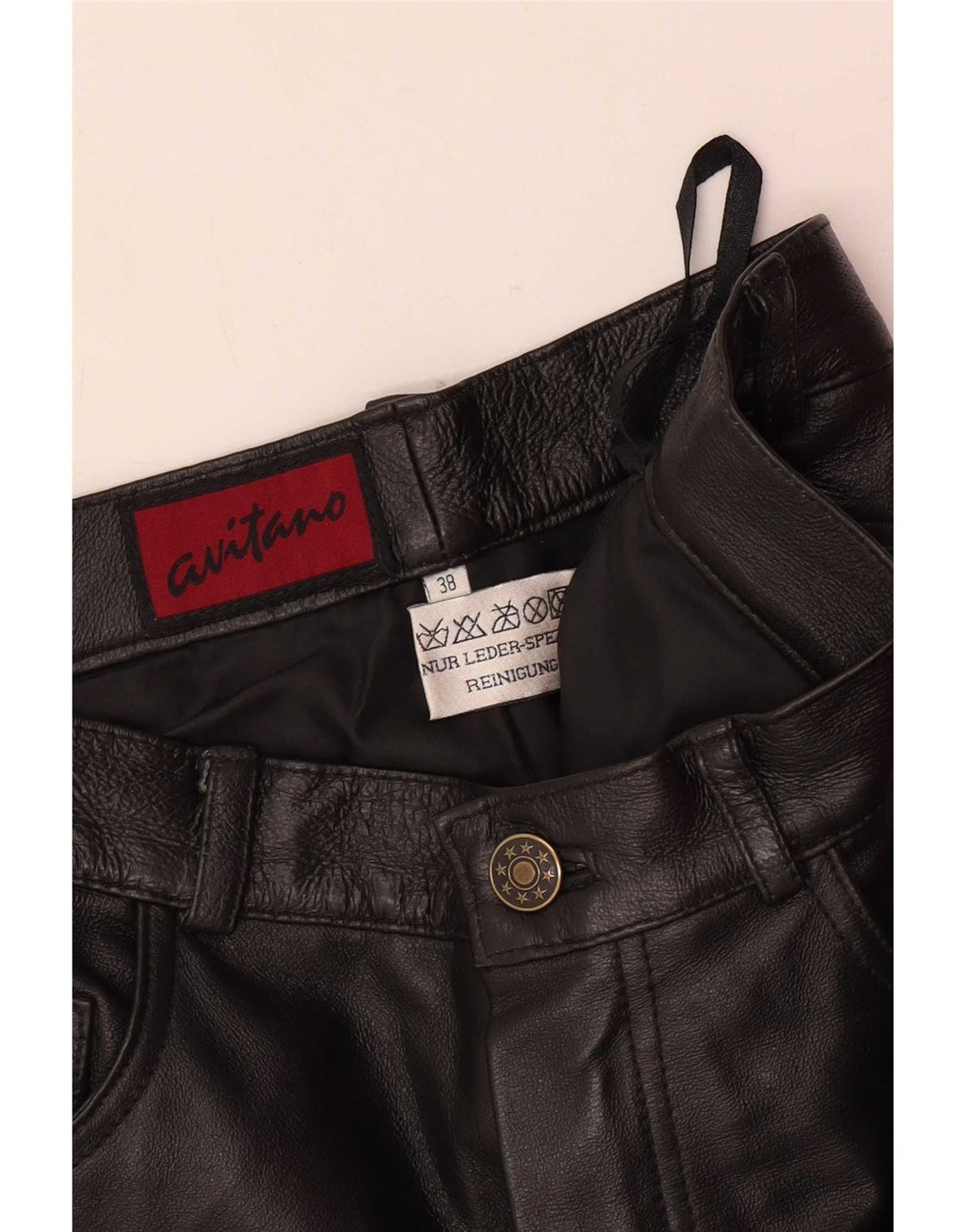 Calça feminina de couro slim Avitano EU 38 médio W26 L33 preta