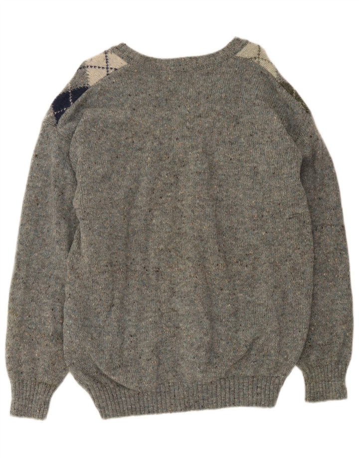 Suéter vintage masculino com decote em V cinza médio Argyle/lã virgem diamante