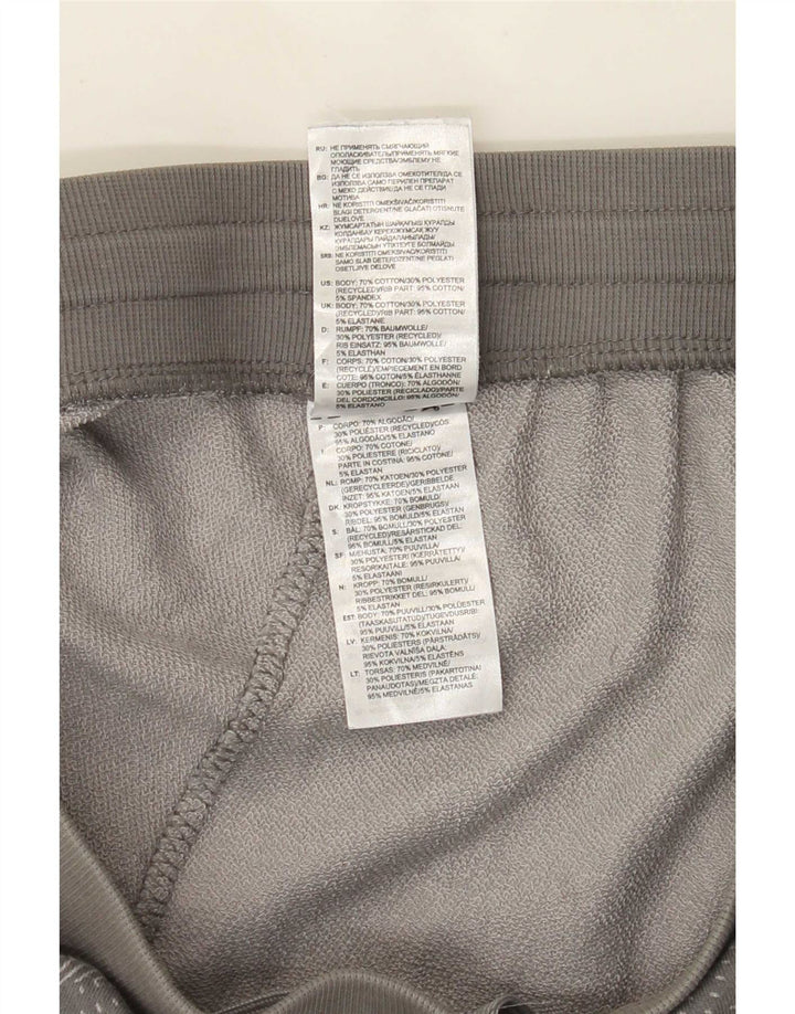 Shorts esportivos masculinos Adidas algodão geométrico cinza médio