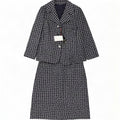 Conjunto feminino Giole com 3 botões e 2 peças IT 44 médio azul marinho geométrico
