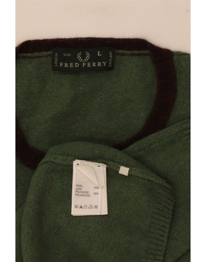 Suéter masculino Fred Perry com gola redonda, grande lã verde