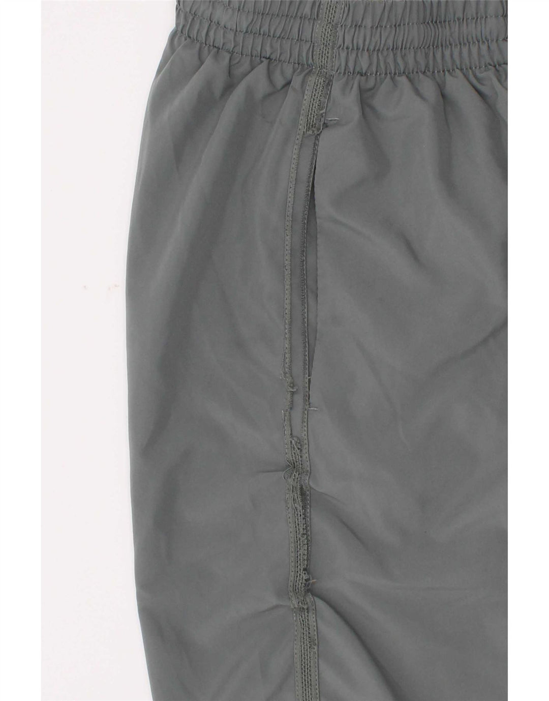 Shorts esportivos Nike Boys Dri Fit 12-13 anos grandes cinza