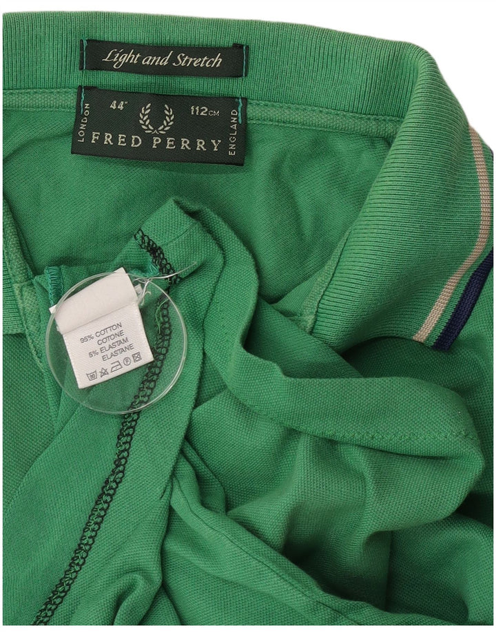 Camisa polo masculina leve e elástica Fred Perry de algodão verde médio