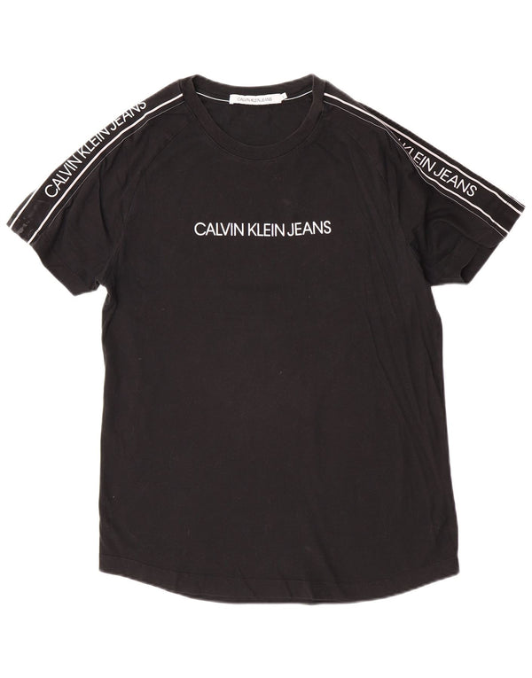 Camiseta masculina Calvin Klein Jeans com estampa gráfica grande de algodão preto