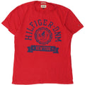Camiseta masculina Tommy Hilfiger com estampa gráfica pequena de algodão vermelho