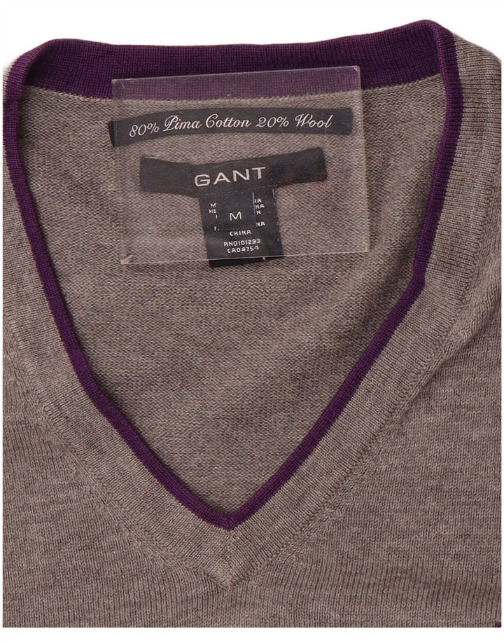 Suéter masculino Gant com decote em V e algodão colorblock cinza médio