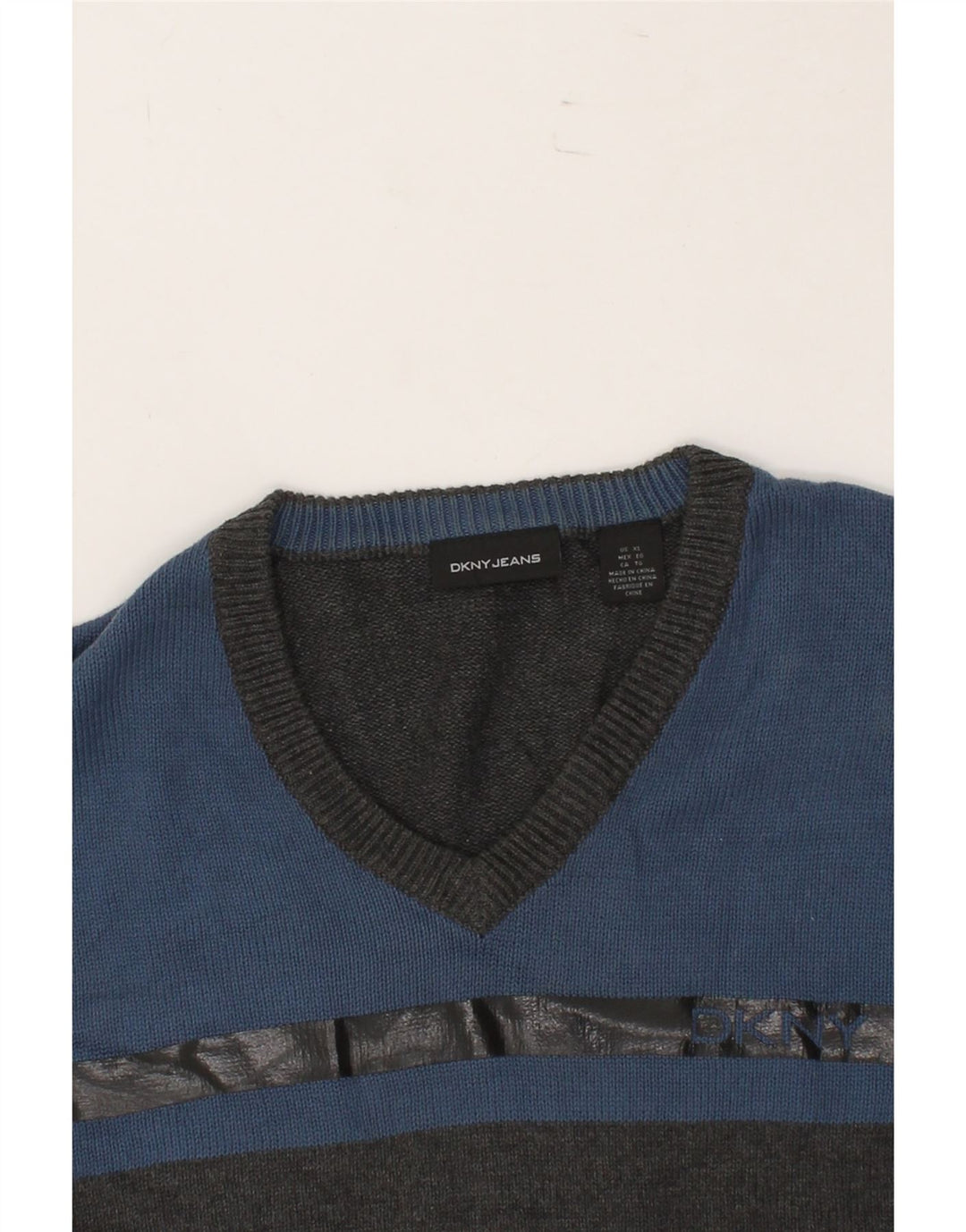 DKNY Mens V-Neck Jumper Sweater XL Grey Colourblock Cotton Vintage Dkny and Second-Hand Dkny from Messina Hembry 