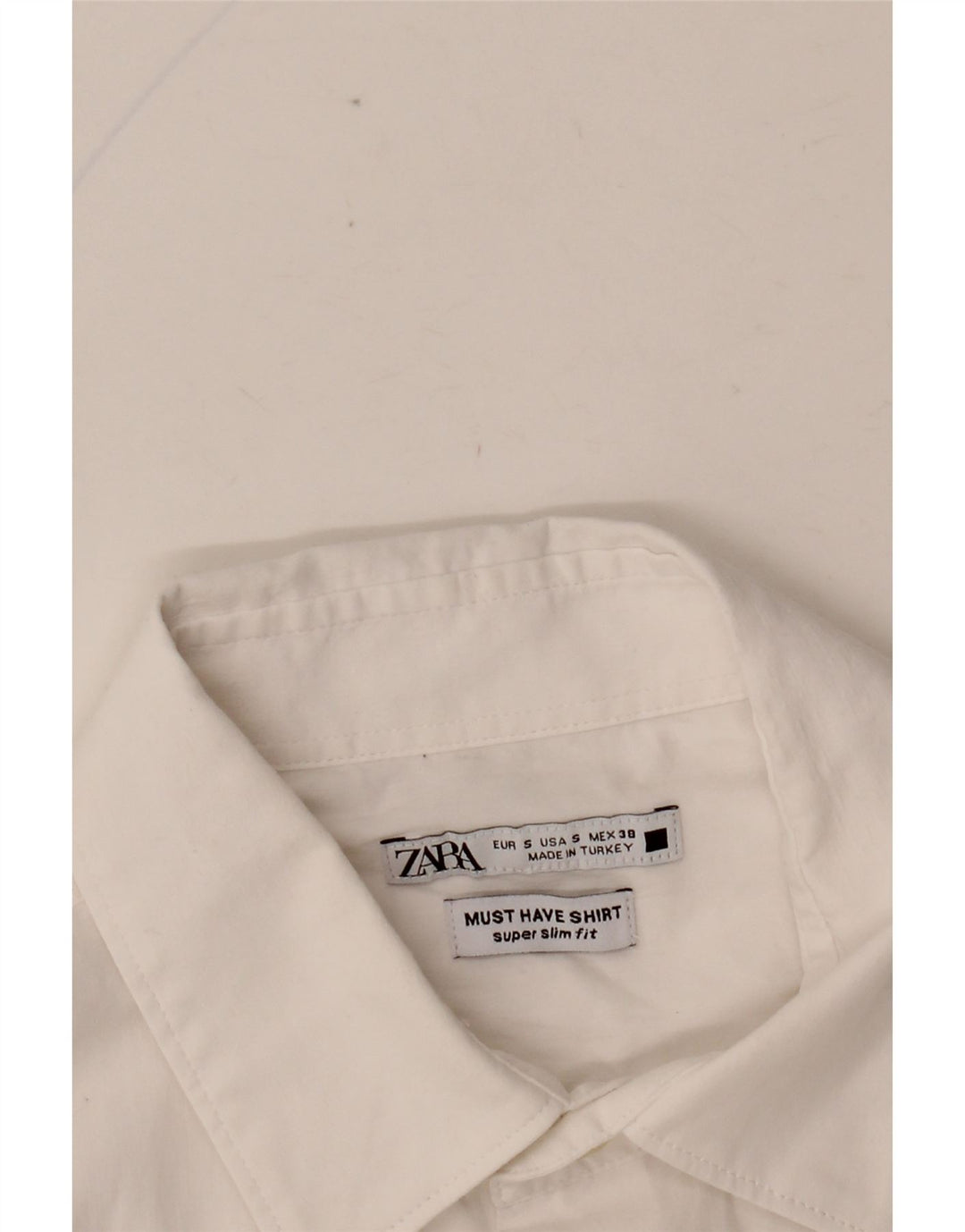 Camisa masculina ZARA Slim Fit pequena branca