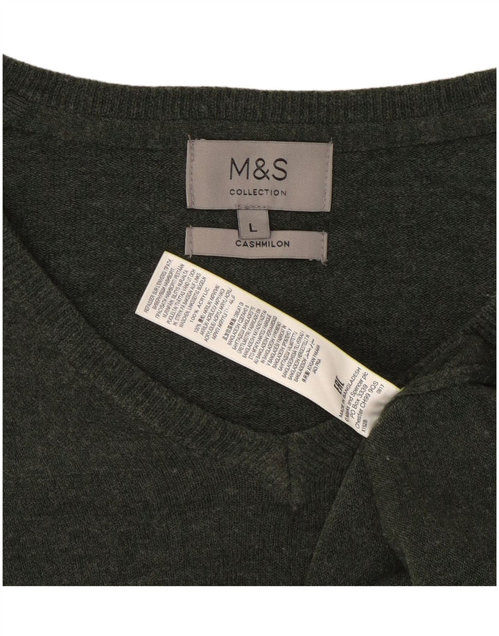 Suéter masculino Marks & Spencer com decote em V grande verde