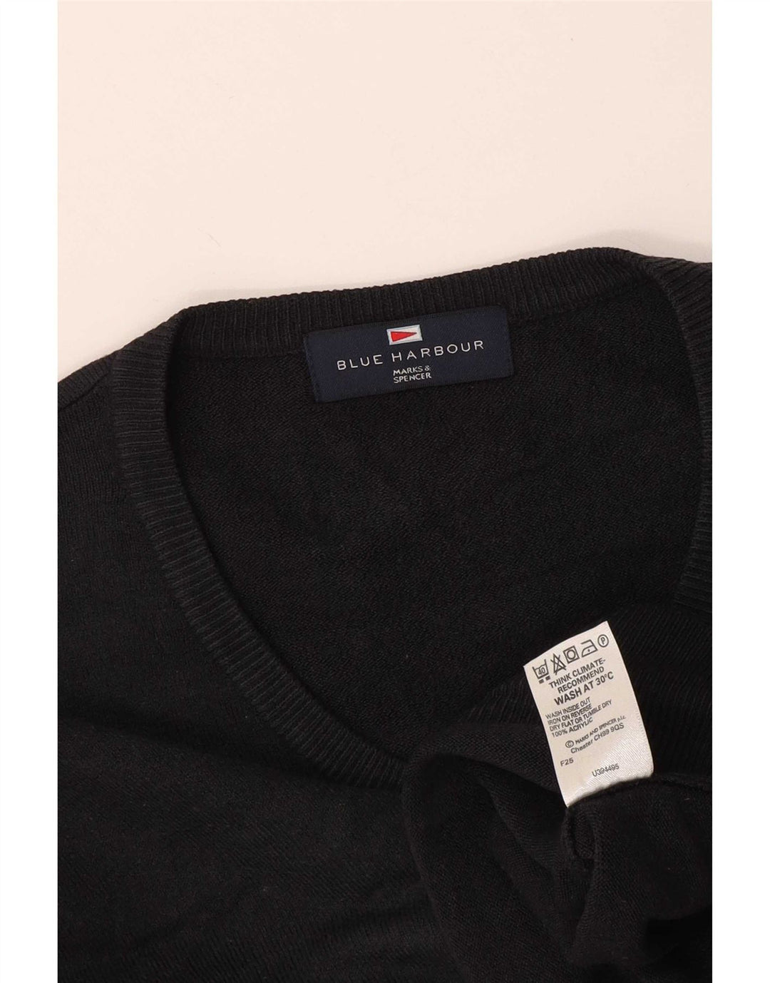 Suéter masculino Marks & Spencer Blue Harbor com decote em V, acrílico marinho médio